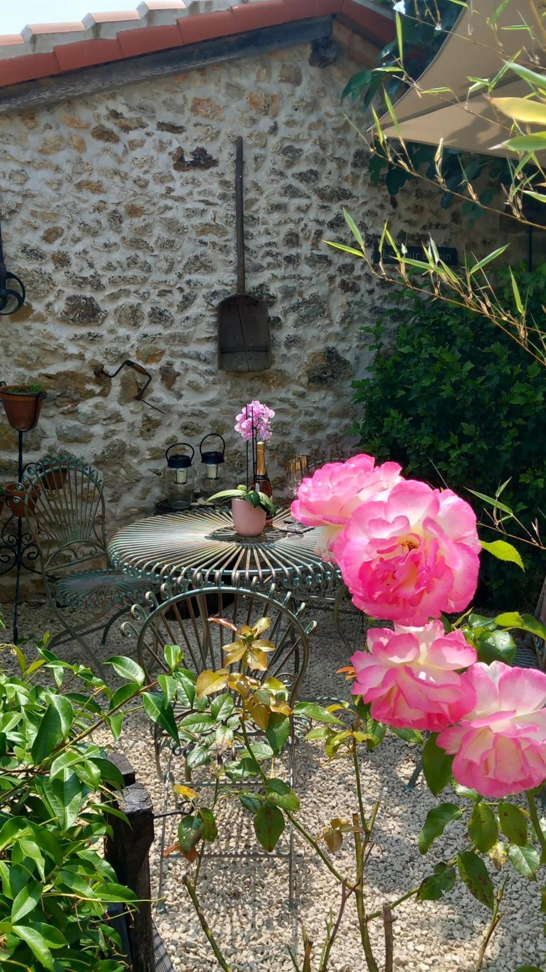Le Petit Coin - LPC Dordogne Holidays Lussas-et-Nontronneau Extérieur photo